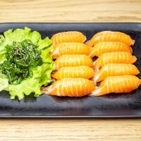 JûO 10sushi saumon & wakamé