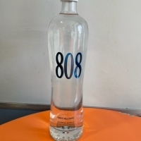 eau minérale naturelle 808 - 75cl 